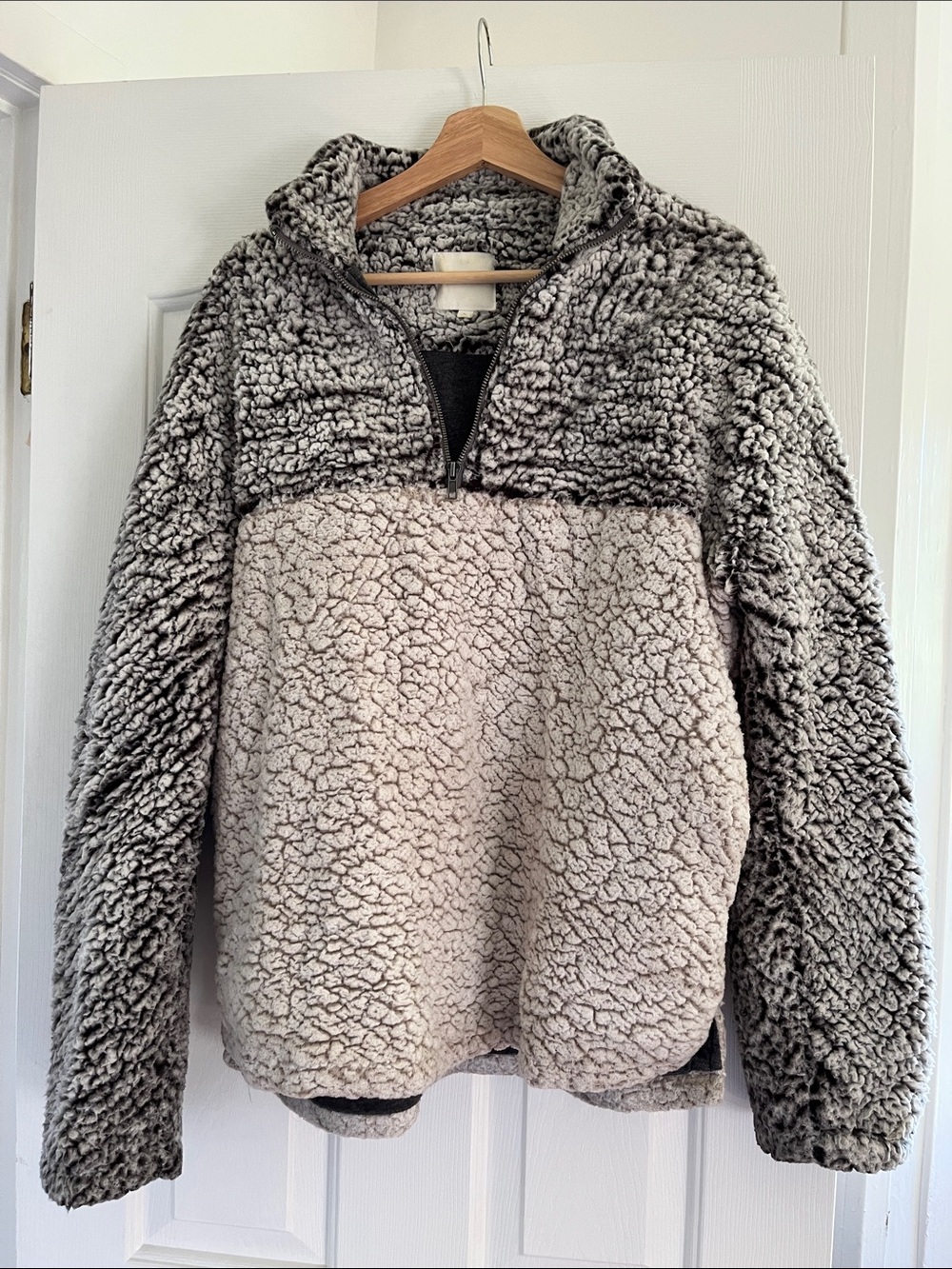 Thread & Supply Two-Tone Sherpa Half-Zip Jacket in Gray and Cream